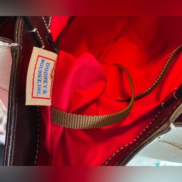 EUC DOONEY AND BOURKE LARGE LEATHER BARLOW BAG - Picture 4 of 8